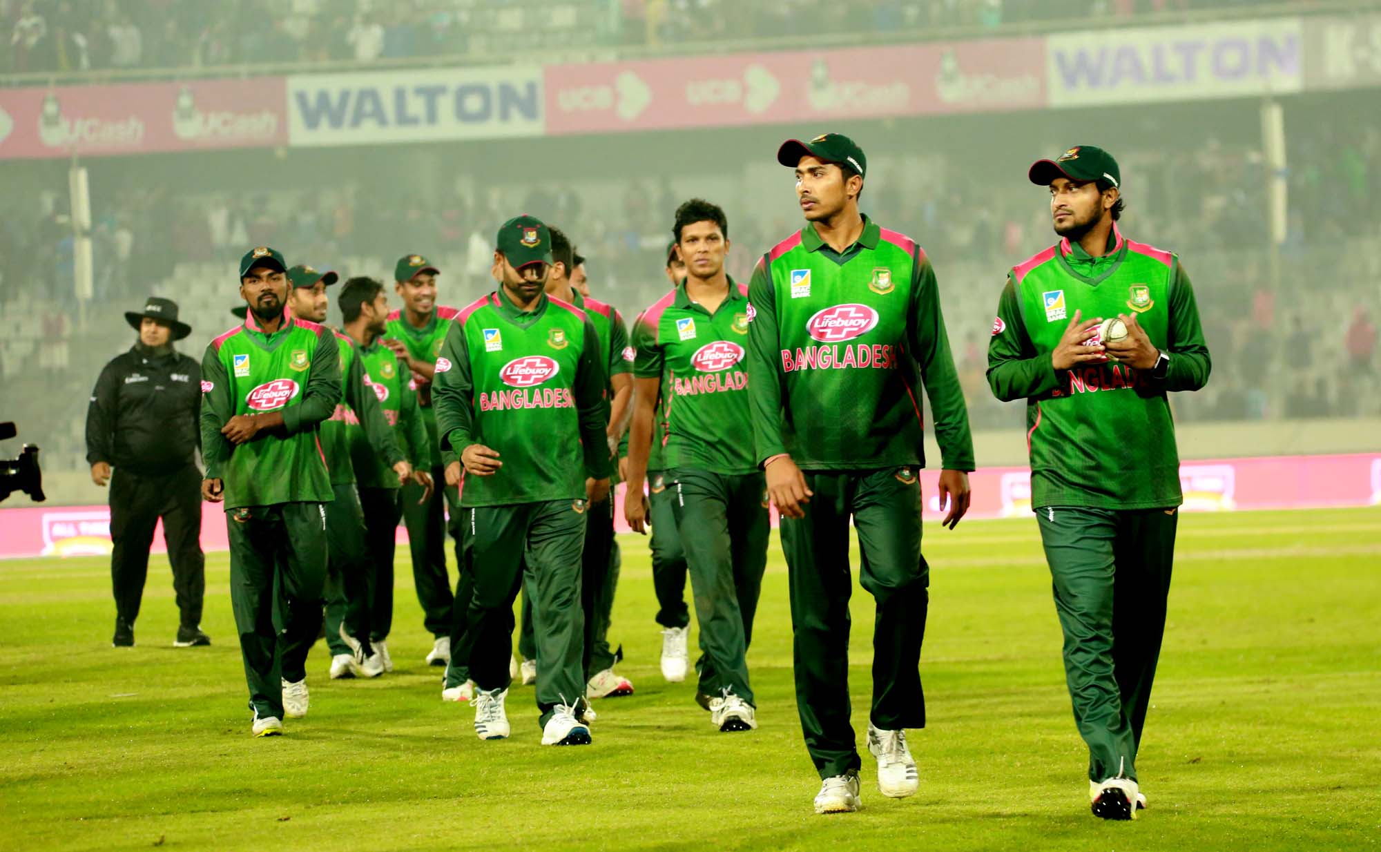 Shakib fires Bangladesh comprehensive victory in 2nd T20I