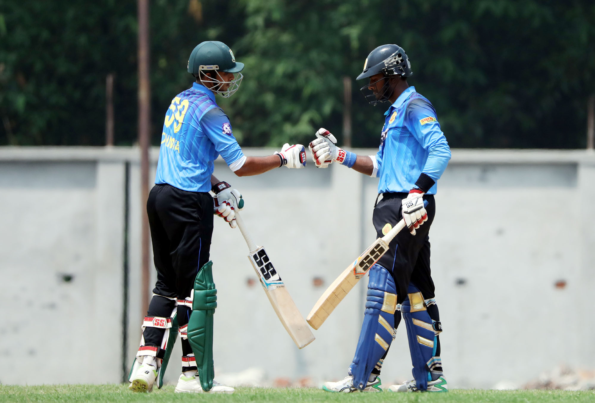 Abahani edge closer to consecutive DPDCL Title