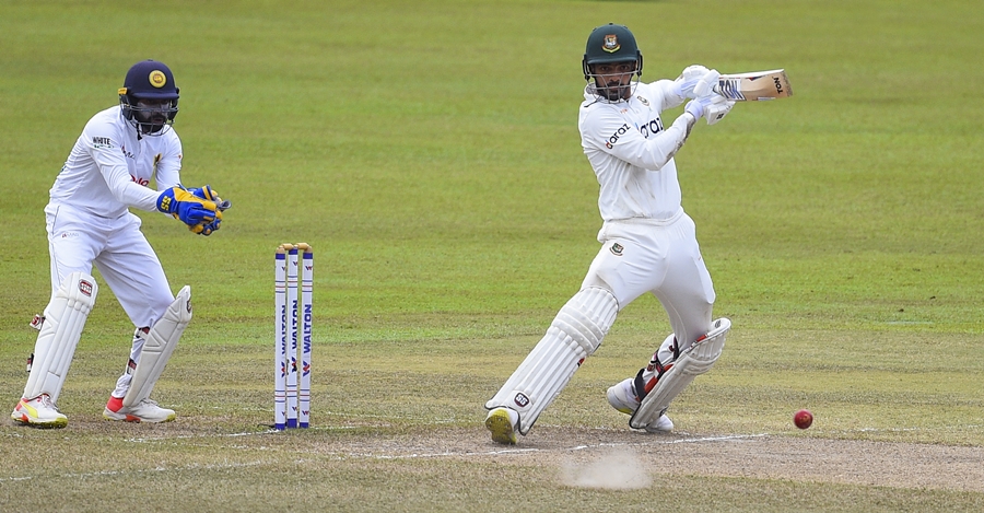 Bangladesh face daunting task to save the match